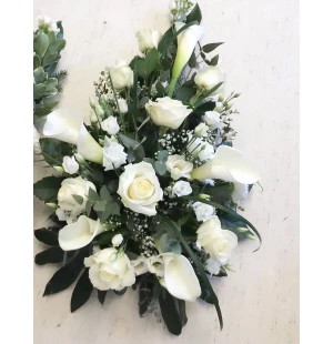 Begravningsdekoration i vitt image