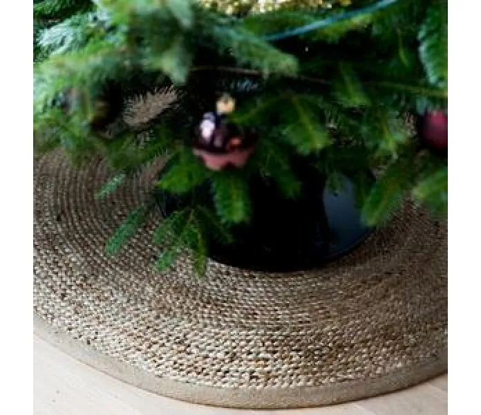 julgransmatta natur 218661 300x kuva