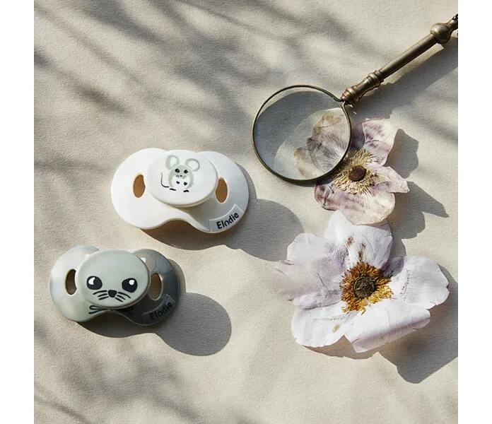 pacifiers SS21 elodie details lifestyle 1000px image