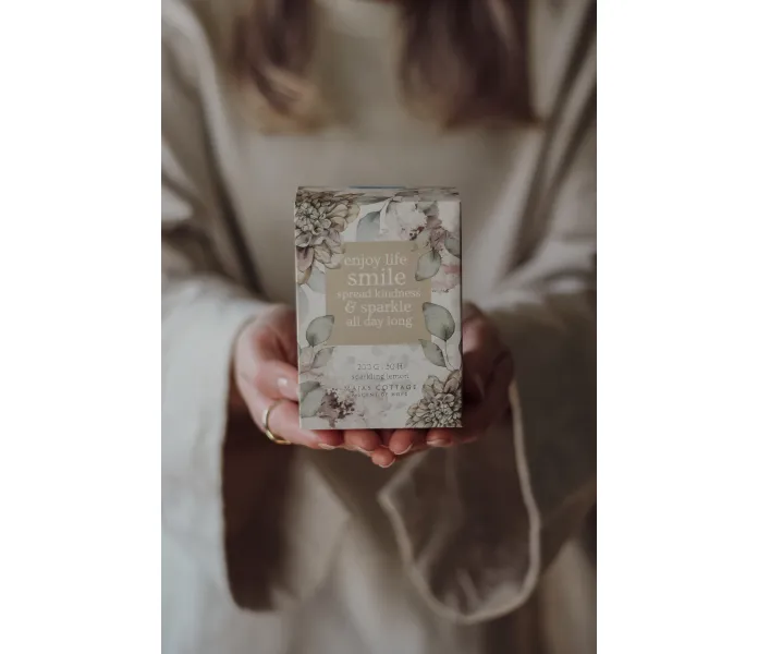 DOFTLJUS SPARKLING LEMON MAJAS COTTAGE BOX image