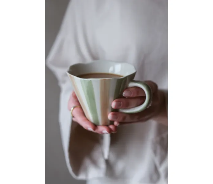 FEELGOOD GREEN TAUPE STRIPES MUGG EXTRA kuva