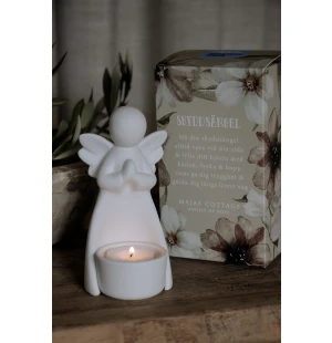 Majan Suojelusenkeli-Tuikkukynttilän pidike lahjapakkauksessa kuva