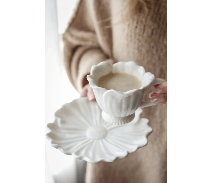 BLOMSTRA KOPP FAT WHITE MAJA COTTAGE INSPO 1 image