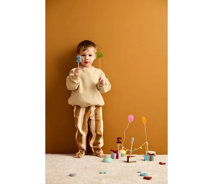 1001002 Birthday table decoration KIDS HUB EWM 11 AW25 Fill 400x600 50 50 webp image