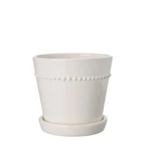 Ruukku aluslautasella iso kuva