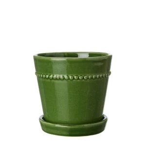 Ruukkiu aluslautasella iso kuva