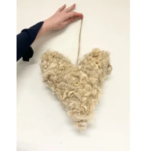 Käsintehty Villasydän kuva